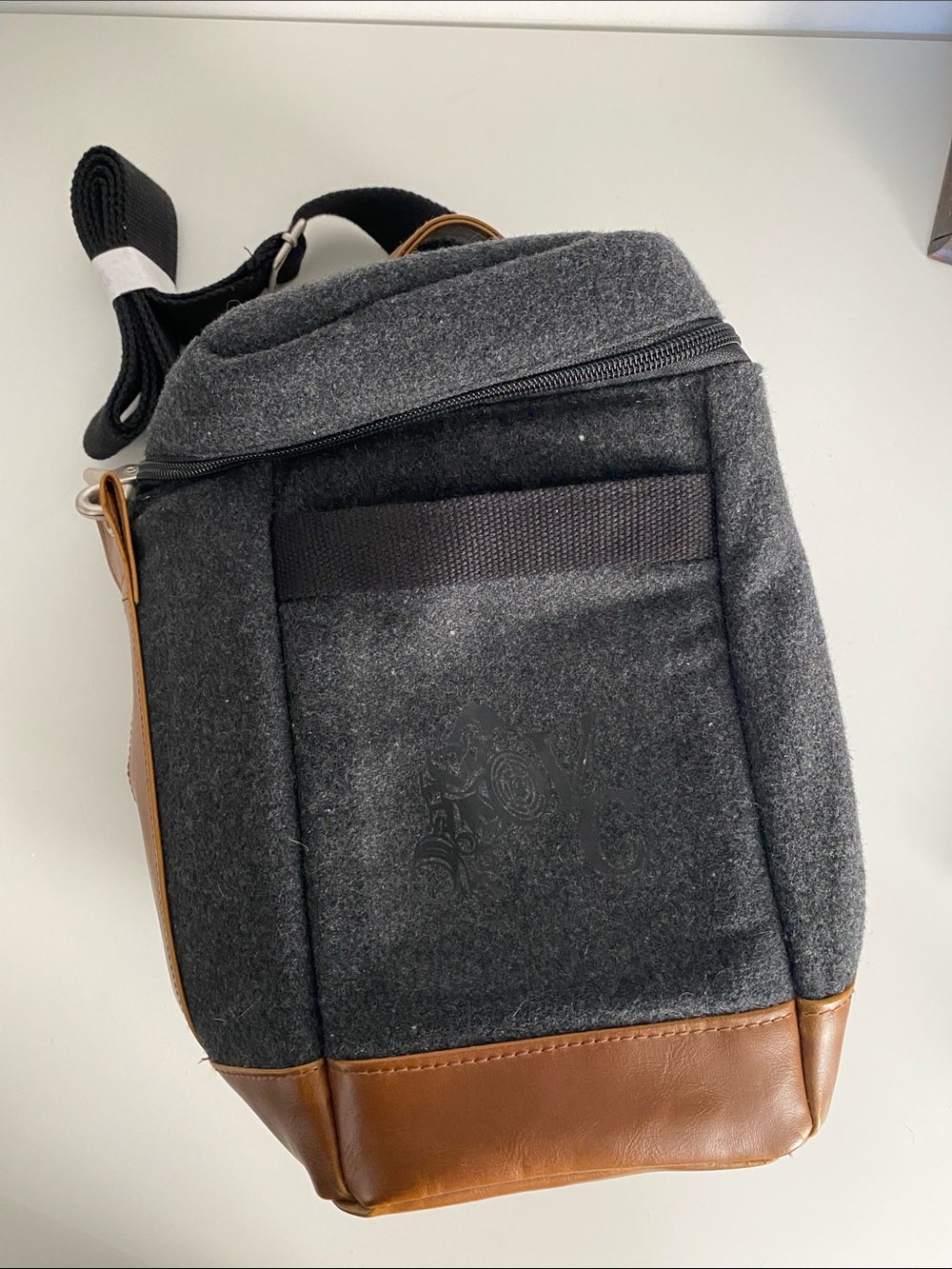 Gray and Brown Men’s Crossbody Sling Cooler Lunch Bag